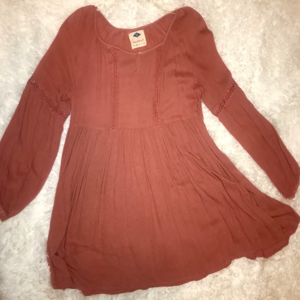 Peachy pink dress. Small. Only worn once.